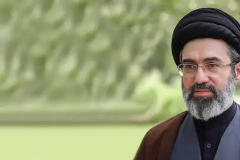 عهد می‌بندیم انتقام خون پاک شما را از قاتلین جنایتکار و بی‌آبرو بگیریم